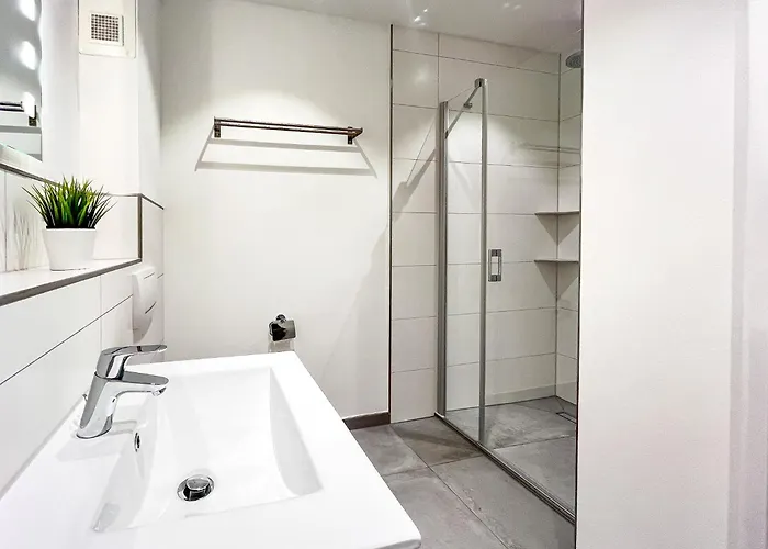 Fritz-reuter-weg 2 11 *